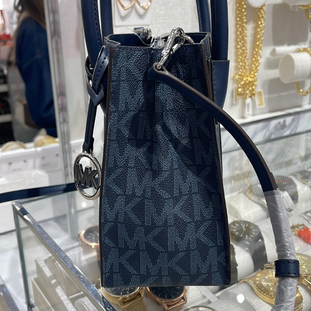 Michael Kors Mercer Medium Two-Tone Logo Crossbody Messenger Navy Multi NWT - Picture 3 of 16
